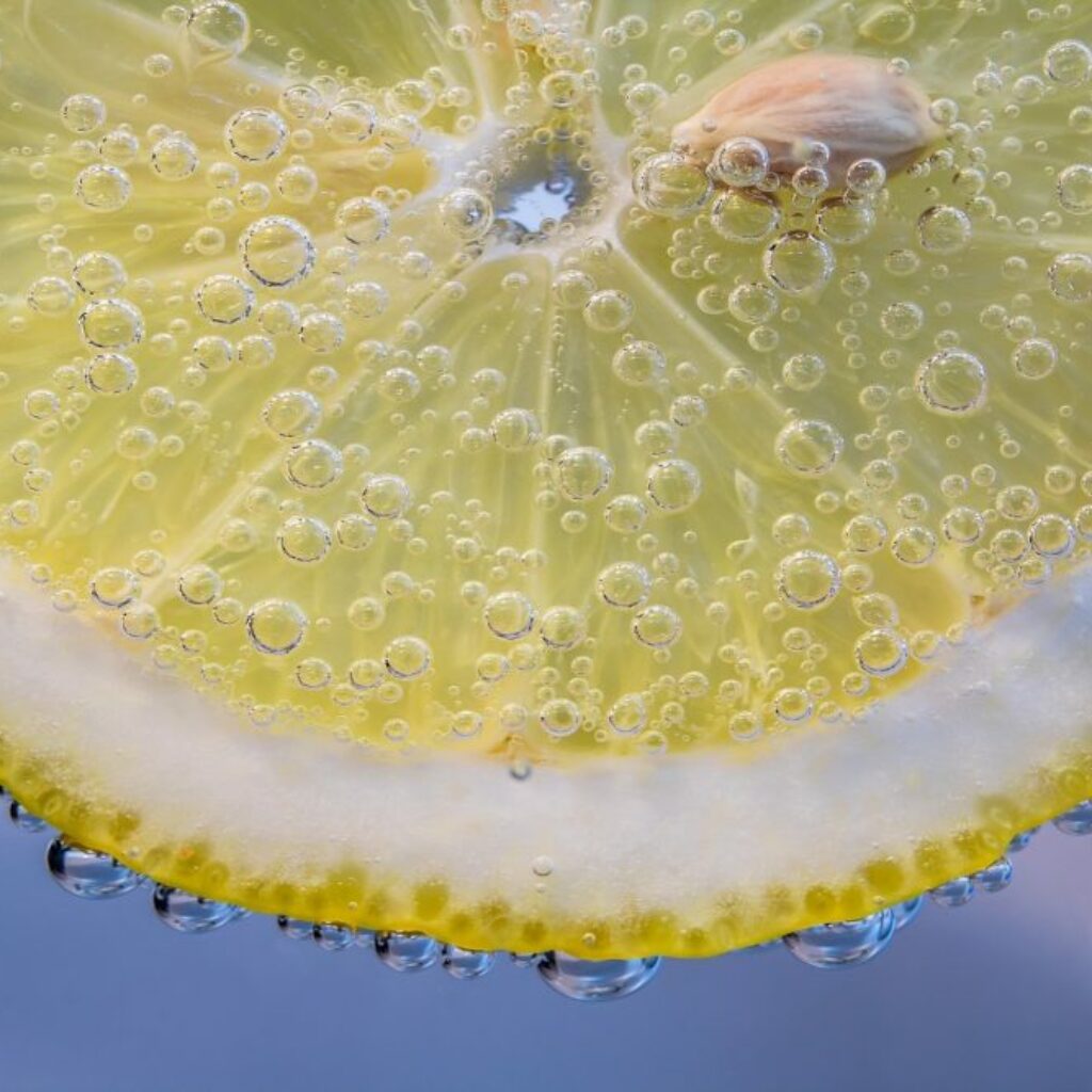 slice-of-lemon-2135548_1920-1000×0-c-default